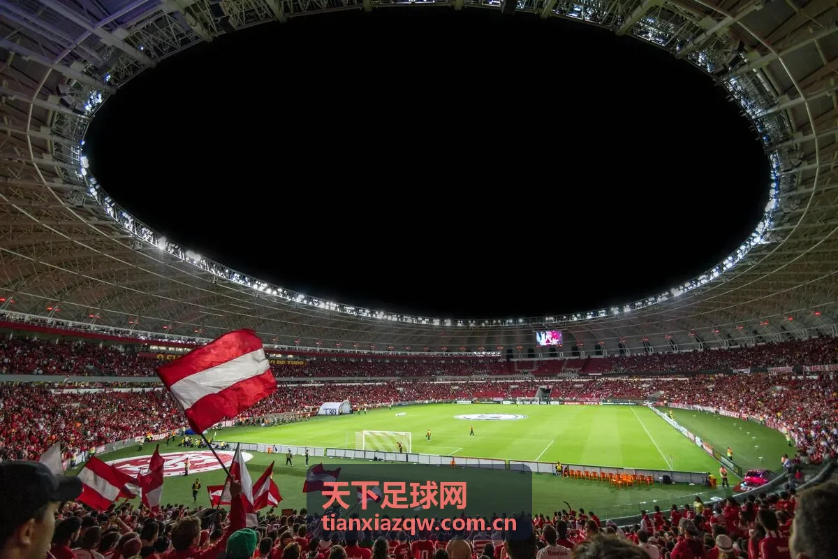 天下足球网专题回顾：英超争冠关键战数据
